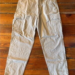 Uniqlo Men's Beige Cargo Pants (WORN ONCE)